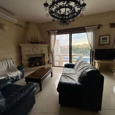Gozo Pool And Views, Sleeps 4 With Private Bathroom *