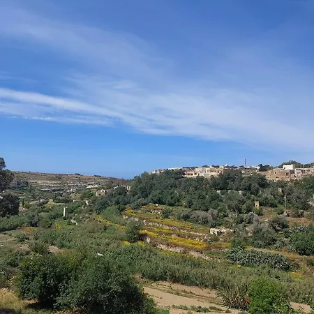 Gozo Pool And Views, Sleeps 3 With Private Bathroom